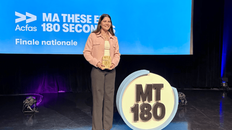 Laura Chrétien lors de la finale nationale de Ma thèse en 180 secondes. 