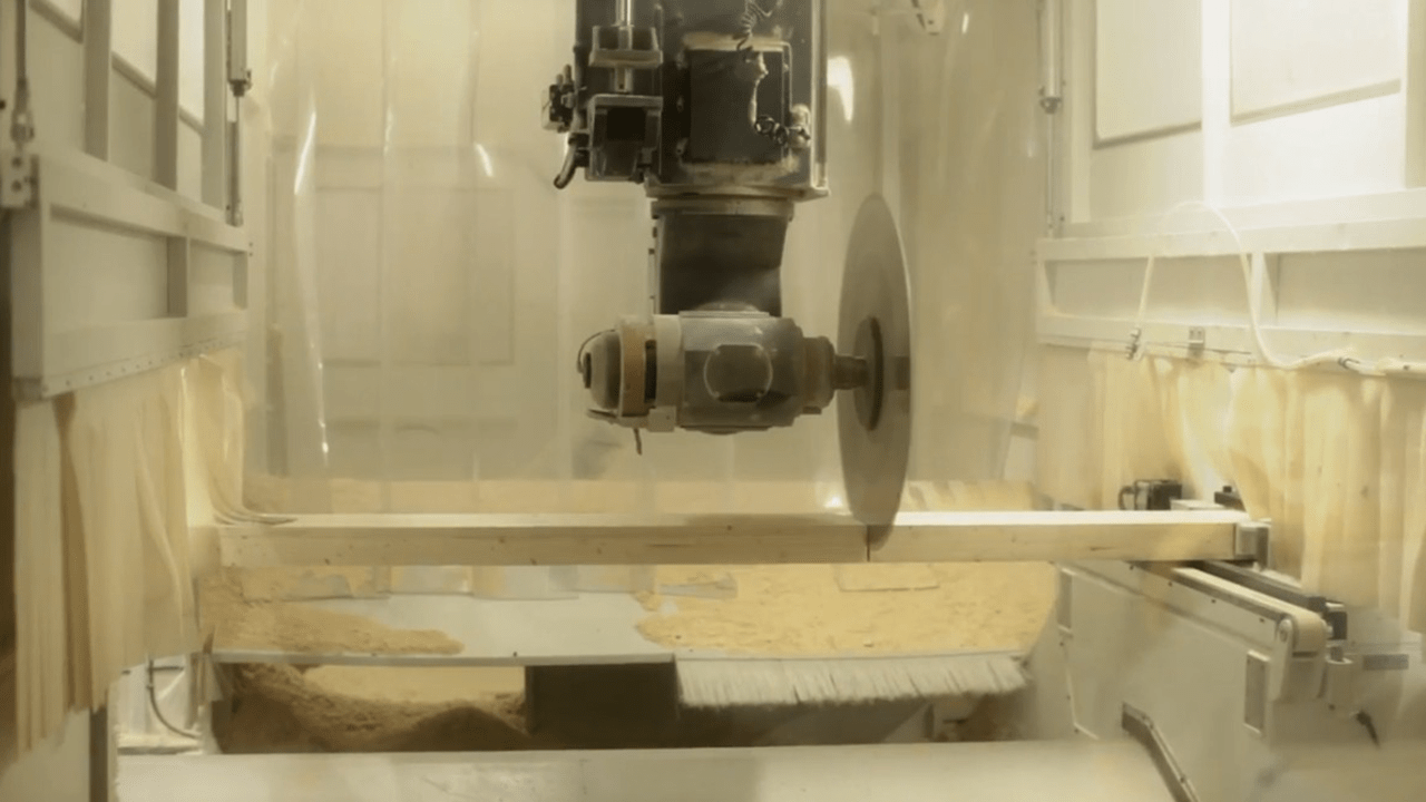 Scie professionnelle pour le bois
