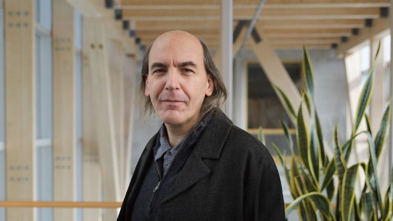 Portrait du professeur Laurent Bourdeau