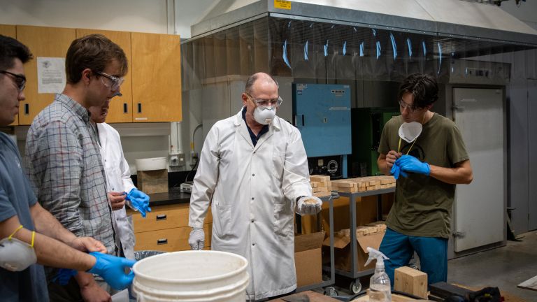 Groupe de recherche au CRMR