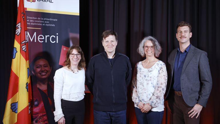 Doyenne et trois personnes du corps enseignant