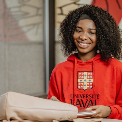 Une étudiante de l'Université Laval